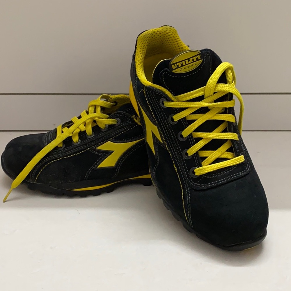 Utility Diadora,nubuck water-repellent low-cut shoe, aluminium 200J toe cap. - Picture 1 of 7